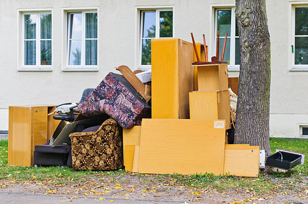 Best Yard Waste Removal  in Cedar Rapids, IA